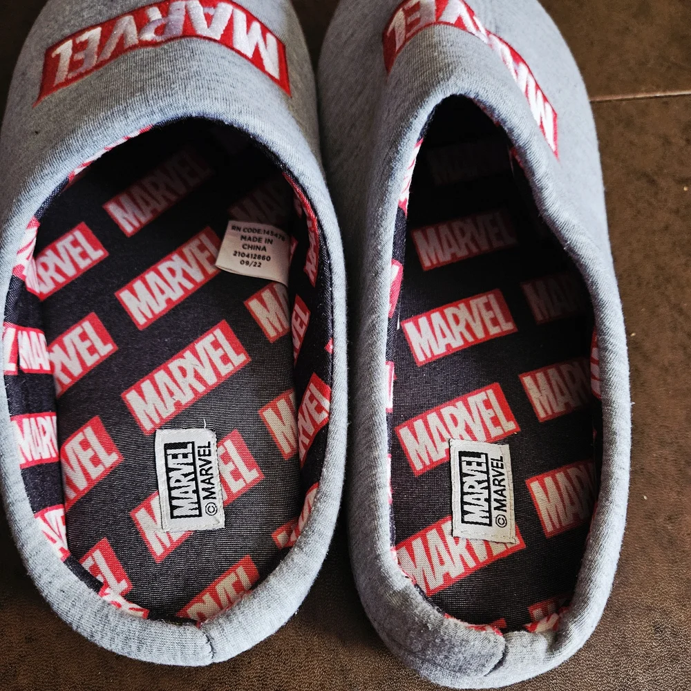 Marvel Bundle - Picture 3 of 5